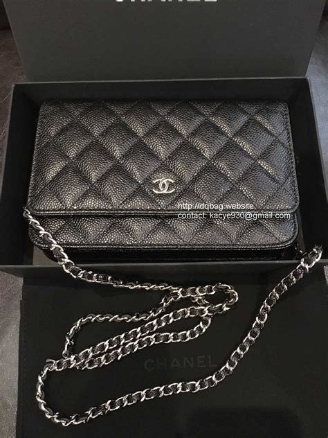 Chanel wallet on chain classic